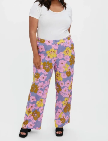 Pantaloni Vero Moda Curve, floral Floral print