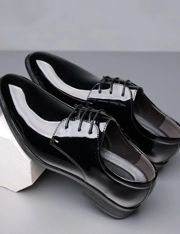 Pantofi SHEIN, negru