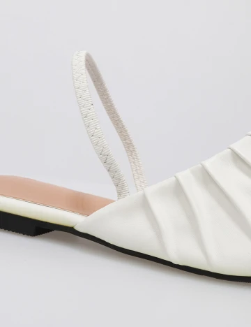 Pantofi SHEIN, alb