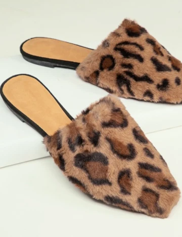 Papuci de casa SHEIN, animal print, 36,5