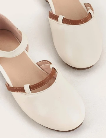 Pantofi Shein Kids, crem