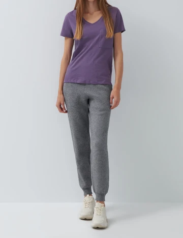 Tricou House Brand, mov