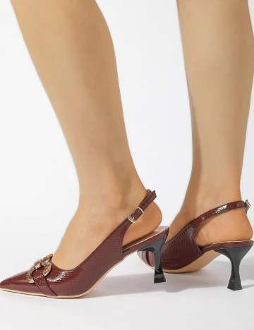 Pantofi SHEIN, visiniu
