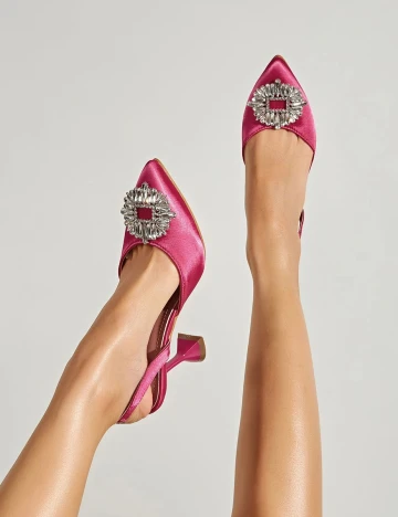 Pantofi SHEIN, roz
