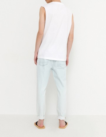 Maiou House Brand, alb