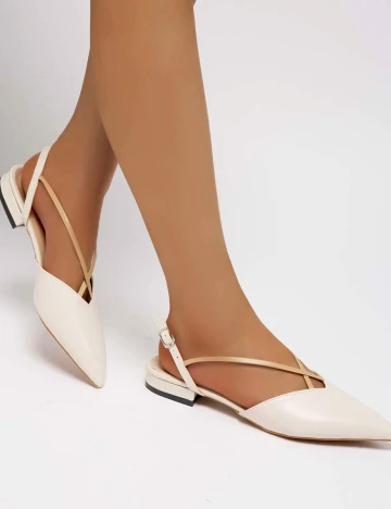 Pantofi SHEIN, ecru