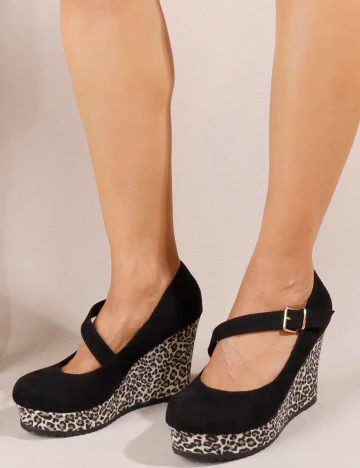 Pantofi SHEIN, negru