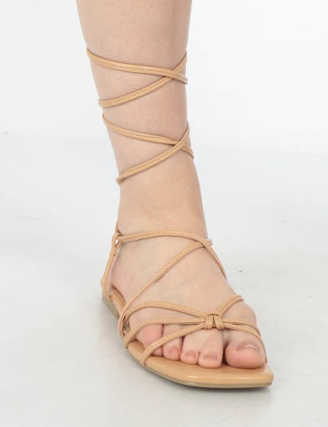 Sandale SHEIN, maro