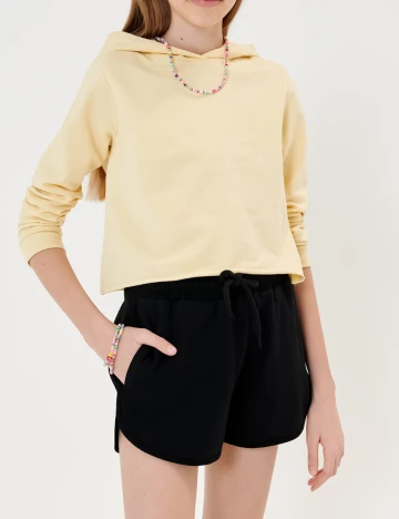 Pantaloni scurti Sinsay, negru