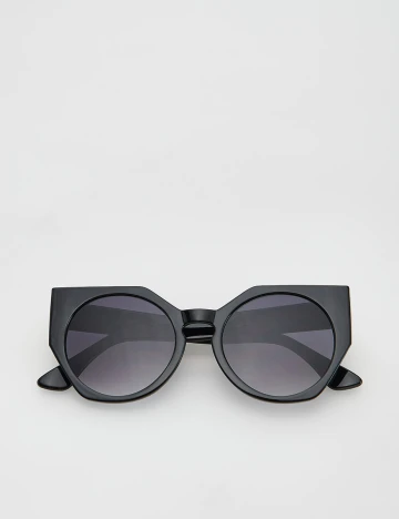 Ochelari de soare Reserved, negru Negru