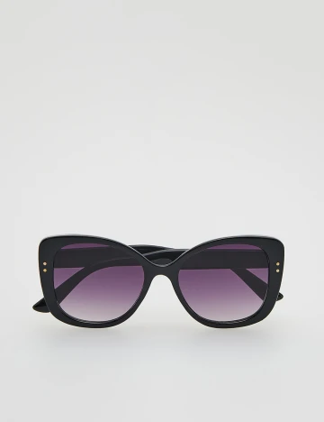 Ochelari de soare Reserved, negru Negru