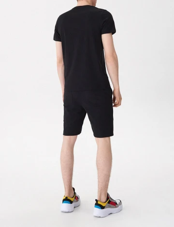 Tricou House Brand, negru Negru