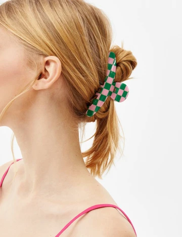 Clama Bershka, verde Verde