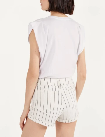 Pantaloni scurti Bershka, alb-negru