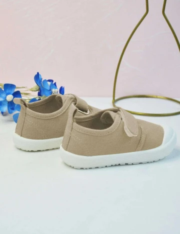Tenisi Shein Kids, crem