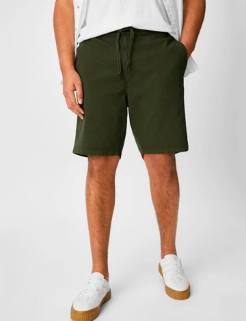 Pantaloni scurti C&A, verde