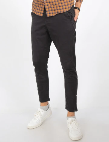 Pantaloni CROPP, negru Negru