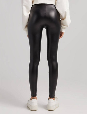 Colanti Bershka, negru