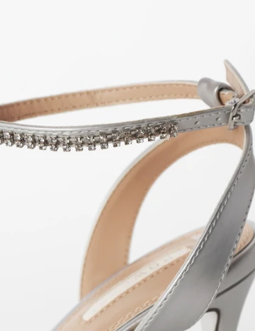 Pantofi Showcase by Dorothy Perkins, argintiu