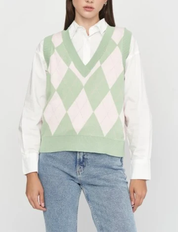 Vesta Stradivarius, roz/verde