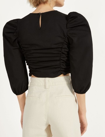 Top Bershka, negru