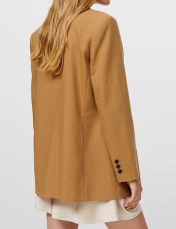 Sacou Stradivarius, maro