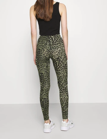 Colanti Only, verde