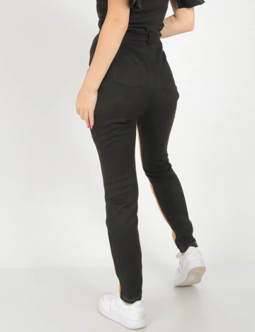 Pantaloni SHEIN, maro/negru