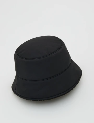 Palarie Reserved, negru Negru