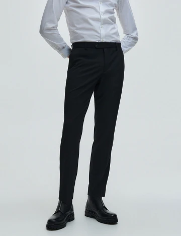 Pantaloni Reserved, negru