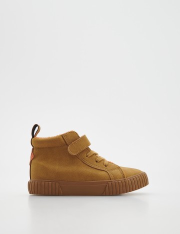 Ghete Reserved, maro