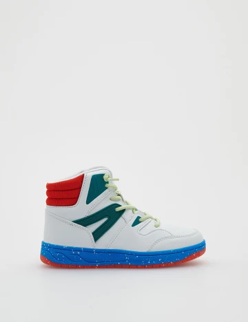 Adidasi Reserved, alb