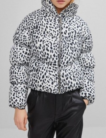 Geaca Bershka, alb/negru