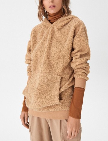 Hanorac House Brand, maro