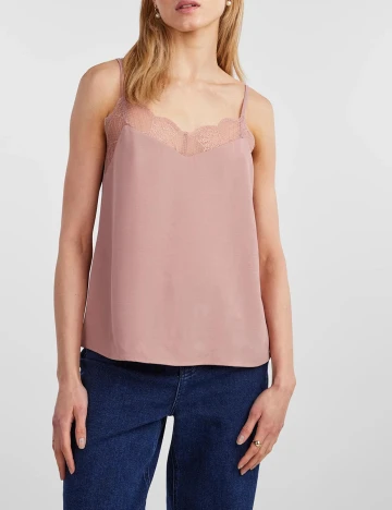 Maiou Pieces, roz