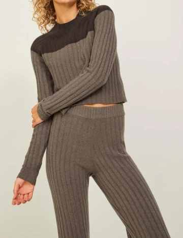 Pulover Jack&Jones, maro