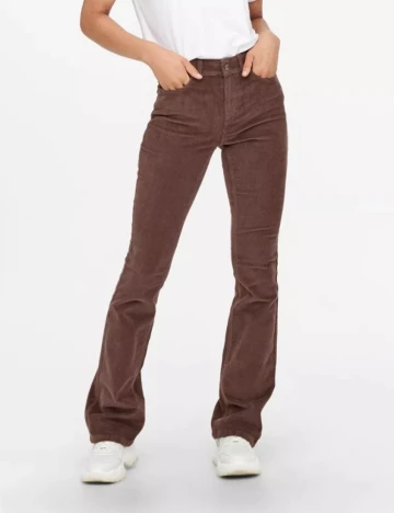 Pantaloni Only, maro