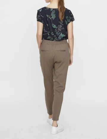 Pantaloni Vero Moda, maro Maro