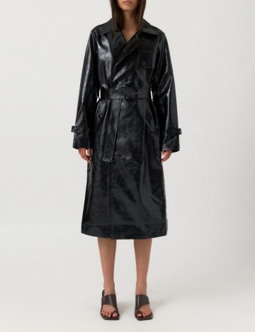 Trench Something New, negru
