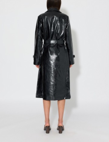 Trench Something New, negru