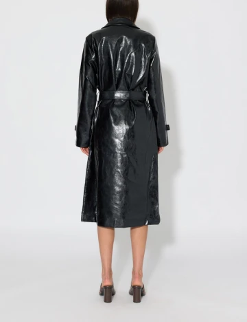 Trench Something New, negru