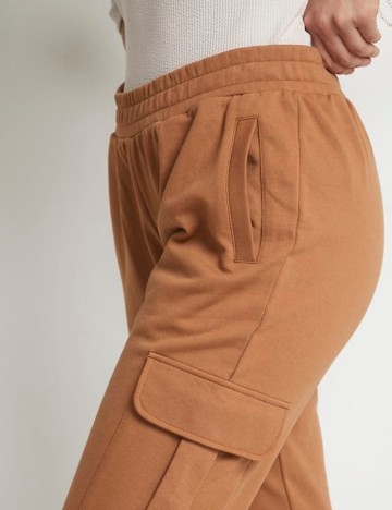 Pantaloni Lounge Nine, maro