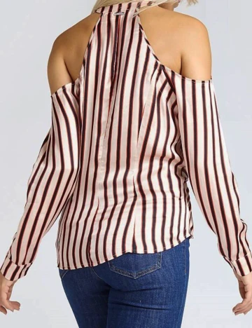 Camasa Guess, roz
