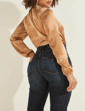 Body Guess, maro