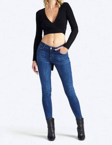 
						Top Guess, negru