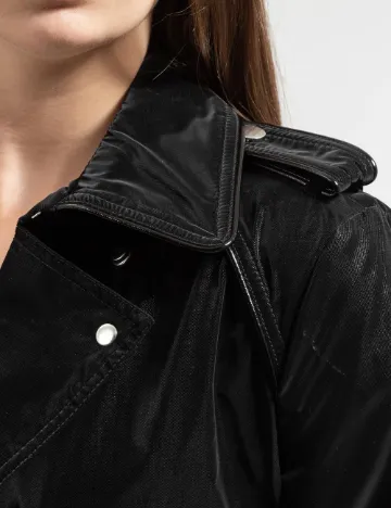 Trench Guess, negru
