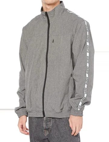 Jacheta Guess, gri