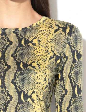 Bluza Guess, imprimeu sarpe Animal print