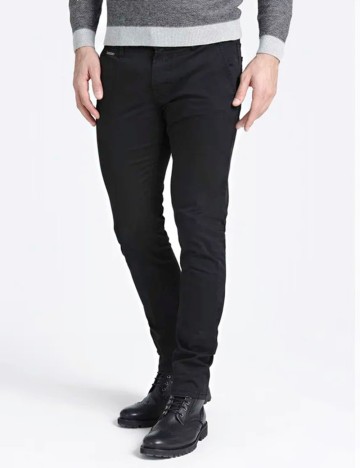 
						Pantaloni Guess, negru