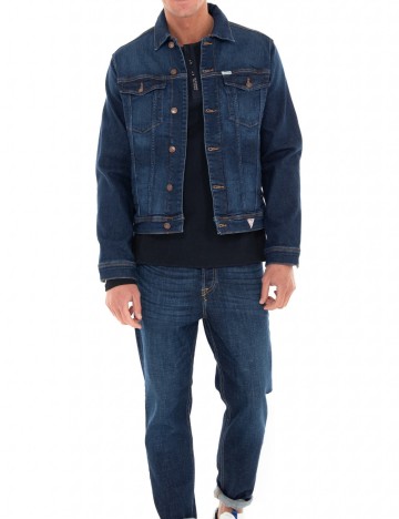 
						Jacheta Guess, bleumarin